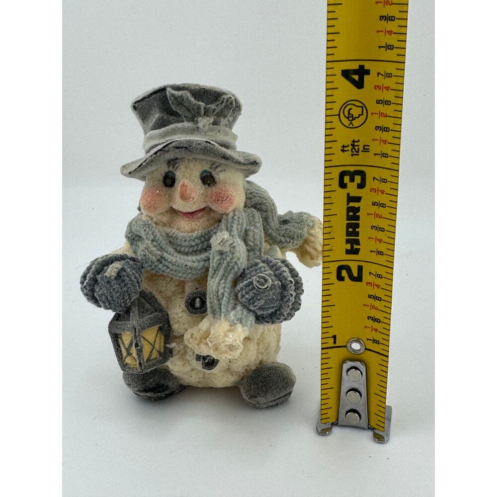 Velvet Touch Winter Snowman Holding Lantern Figurine The Encore‎ Group - Picture 2 of 6